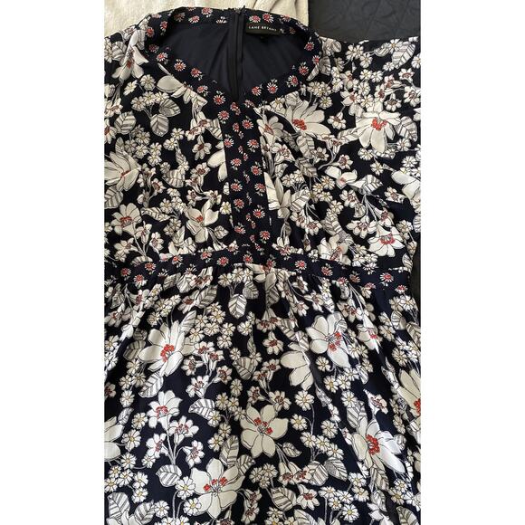 Lane Bryant Women's 24 Tiered Maxi Dress Blue White Floral Flutter Sleeve V-neck - Picture 5 of 7